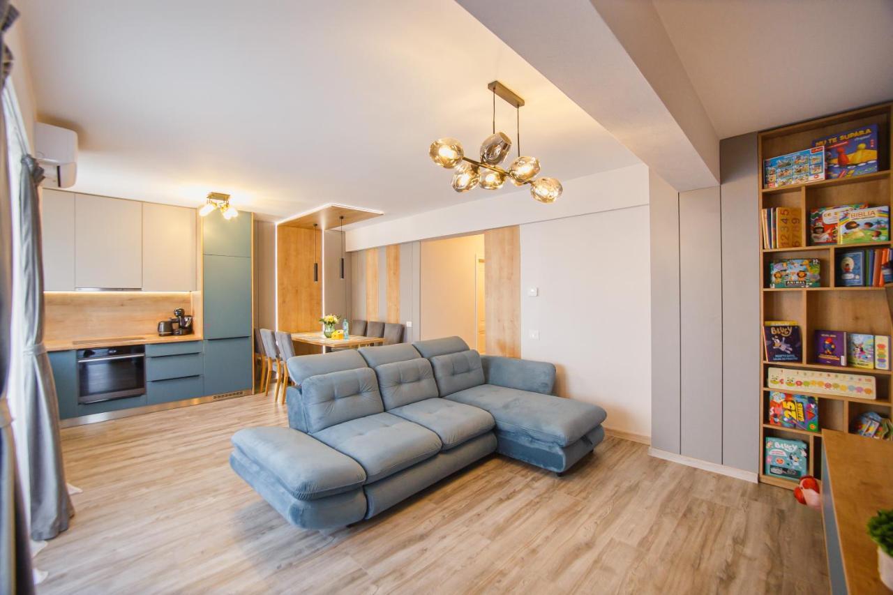 Charming Family Haven Apartment Oradea Luaran gambar